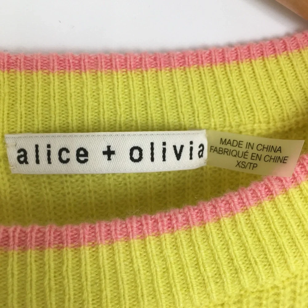 Alice + Olivia Cashmere Sweater Yellow Statement Bell Sleeve Women’s Size XS - Picture 6 of 11